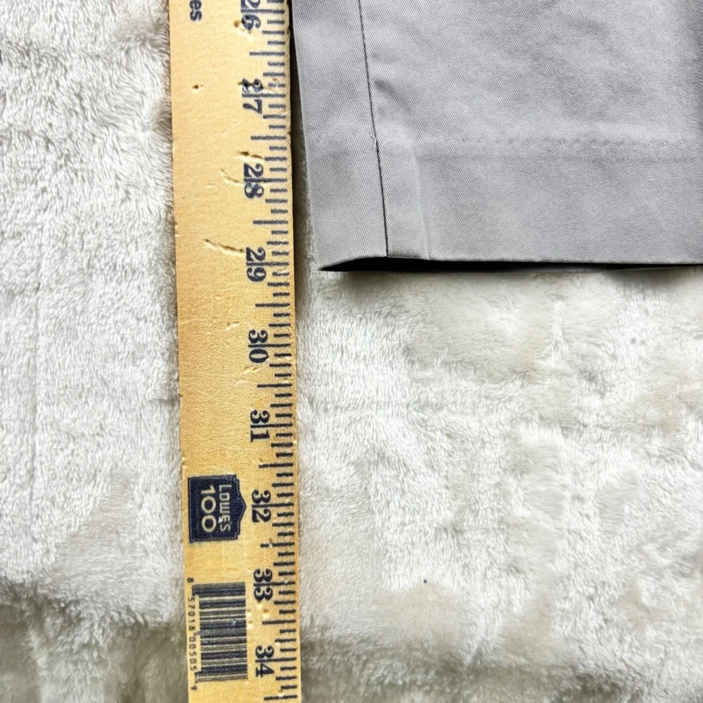 Dockers Pants Mens‎ 35x29 Gray Classic Fit Iron Free Khaki Trousers Flat Front - Picture 8 of 10